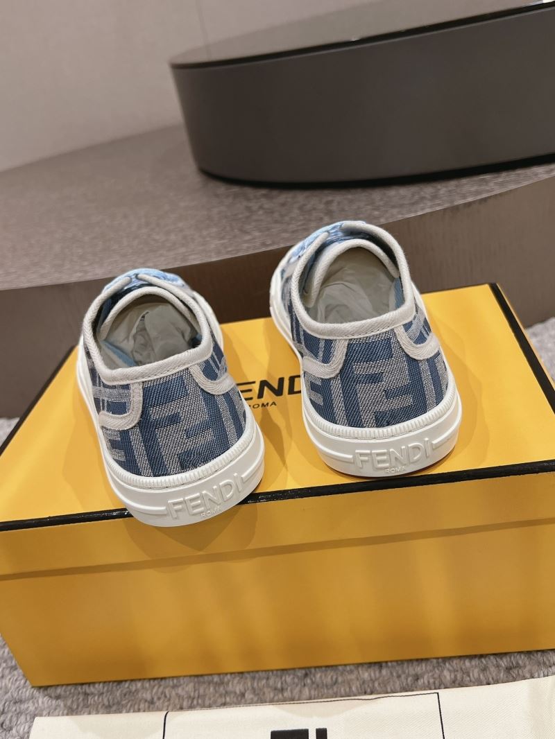 Fendi Low Shoes